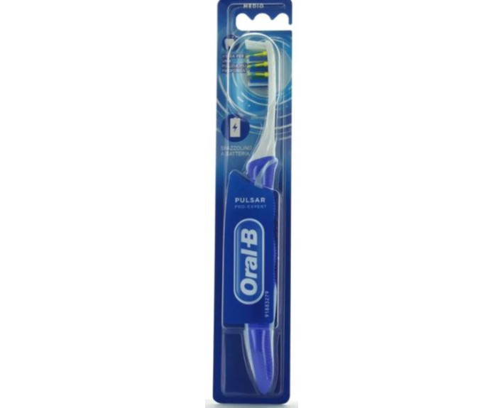 Зубная щетка отбеливающая, средняя жесткость 1шт., ORAL B 3D White 42