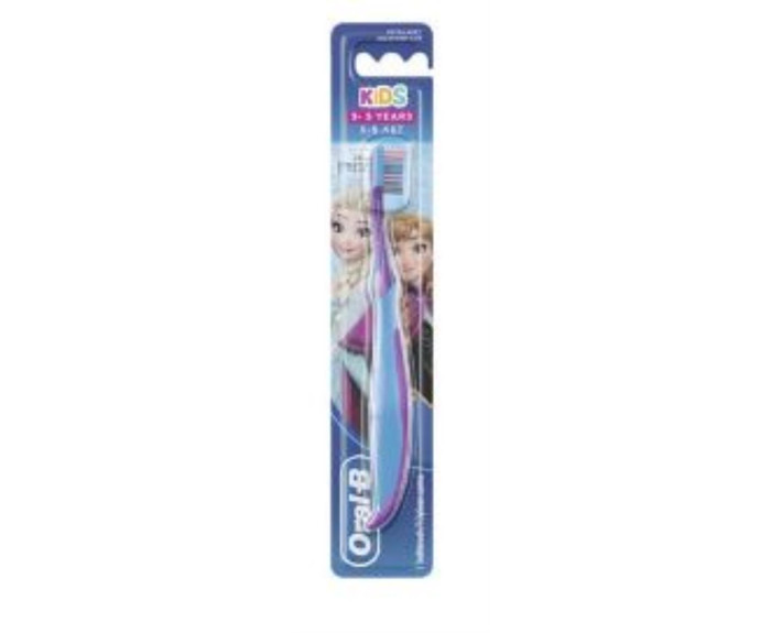 Зубная щетка Кидс для детей 3+ Cars/Frozen Экстра мягкая ORAL B
